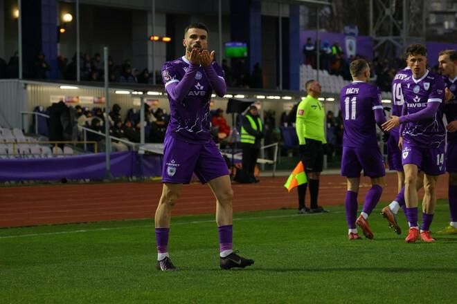 Прочь с дороги, гранды! Скромный ЛНЗ – сенсационный зимний чемпион Украины