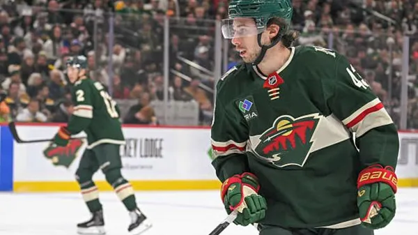 НХЛ взорвалась: лучший защитник лиги в шокирующем обмене, а Эдмонтон снова ищет спасителя