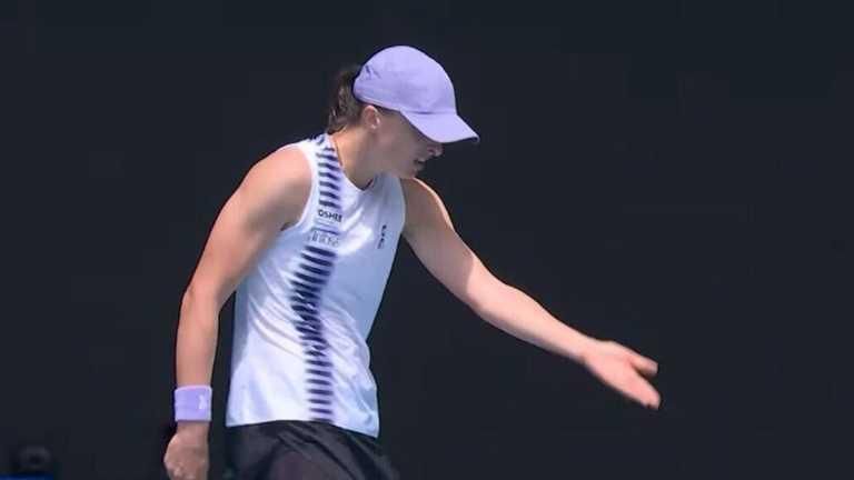 Падіння королеви: Свьонтек сенсаційно пакує валізи з Australian Open. Її зупинила екс-росіянка