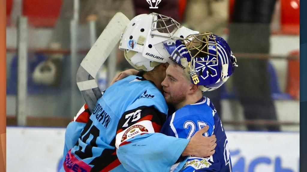 Хоккейный театр абсурда: ФХУ переносит матч с командой, которая уже снялась с чемпионата