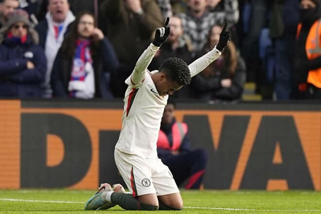 Бразильский карнавал на "Селхерст Парк": Эстевао устроил шоу, а "Челси" разобрал "Кристал Пэлас" на винтики