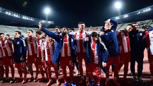 8 хвилин слави та жовта картка: як Яремчук "феєрив" у Греції