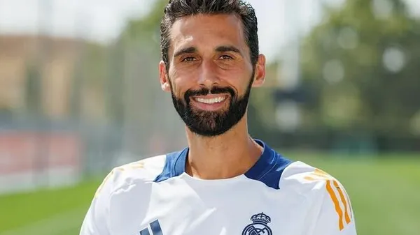 "Это моя вина": Арбелоа нашел единственного виновного в фиаско молодежки "Реала"