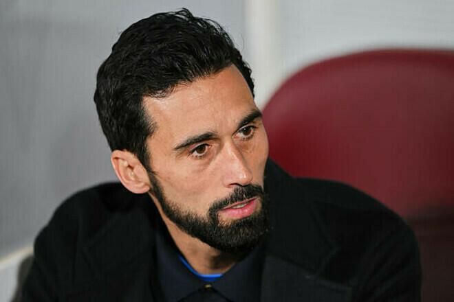 Дружній вогонь у Мадриді: захисника Реала винесли на ношах після зіткнення з одноклубником