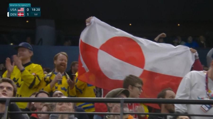 Тролінг 80-го рівня: Як данські фанати нагадали Трампу про Гренландію просто під час хокейного матчу