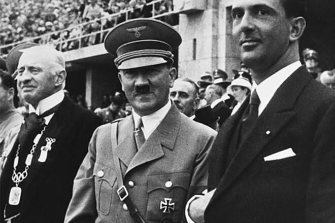 Гроші не пахнуть, навіть нацизмом? МОК з тріском розпродав футболки з Ігор Гітлера