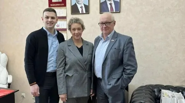 Чемпіонка на допінгу. Російська біатлоністка влаштувала пропагандистський тур окупованим Донбасом