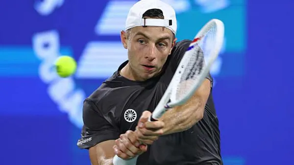 «Нейтральний» дубль в Дубаї: чи знайдуться на Медведєва та Рубльова свої герої?