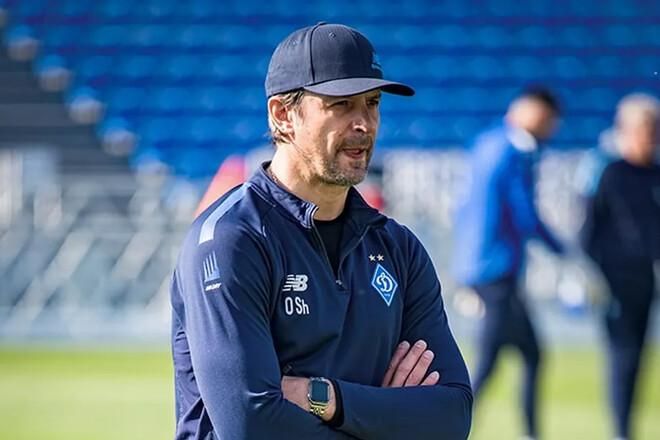 Не футболом єдиним: Шовковський лікує душевні рани після відставки в компанії дружини та голлівудського блокбастера