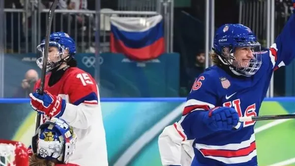 Російський прапор на Олімпіаді: поки американські політики дивились хокей, чехи рятували репутацію спорту