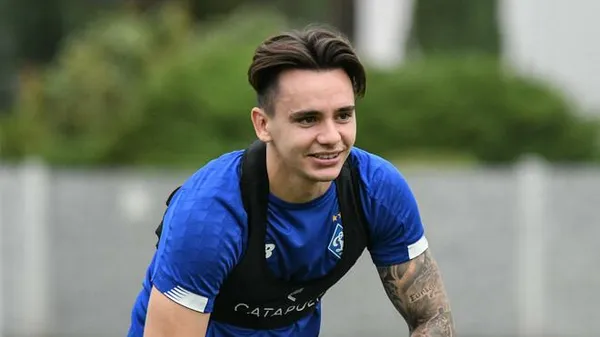 Динамівська кров: Микола Шапаренко та донька легенди клубу стали батьками