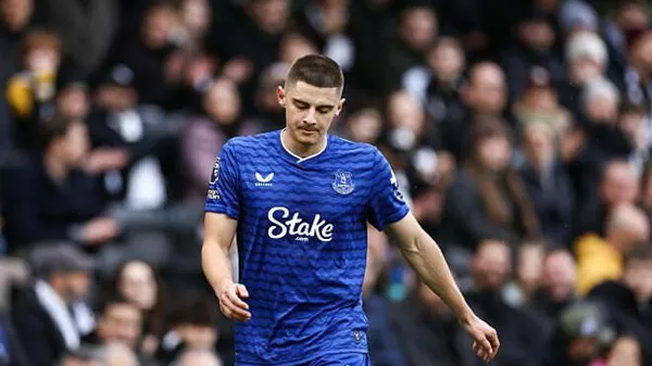 Миколенко-шоу в Лондоні: автогол, рятівний асист і оцінка, що не пояснює нічого