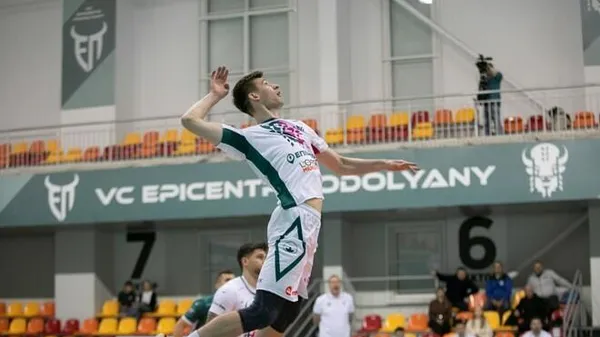 Чемпіони на нервах: "Епіцентр-Подоляни" ледь не спіткнувся, але все ж дотиснув "Решетилівку"