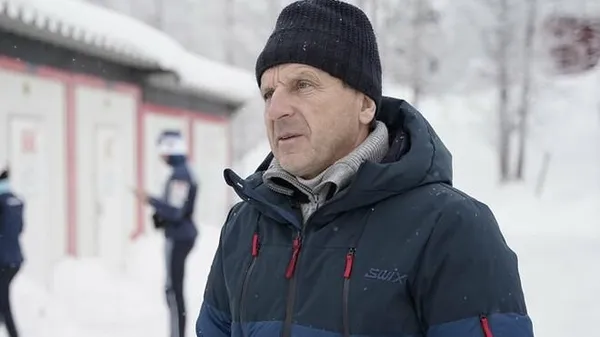 «Не розчарували?»: Тренер збірної в захваті від сталевих нервів юних біатлоністок на Олімпіаді