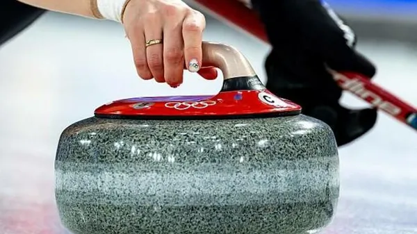 Чемпіонки, ау? Олімпійський керлінг почався з ляпасів для фаворитів