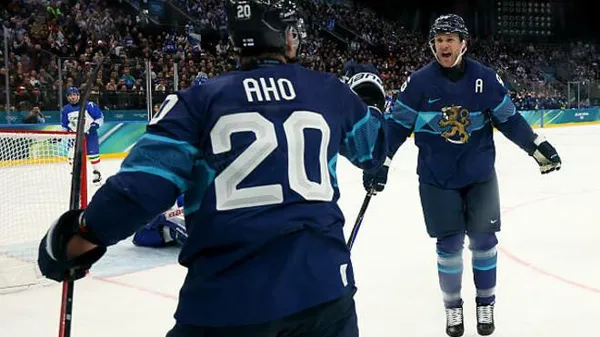 Одна шайба, що зламала калькулятор: Словаччина сенсаційно виграє групу, а Швеція їде в плей-оф з чорного входу