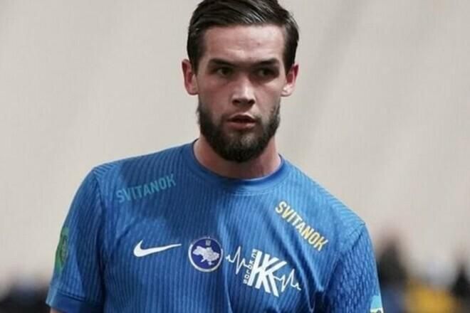 Футбольний нокаут чи самозахист? Гравець 'Колоса' та ТЦК влаштували 'спаринг' на вулиці