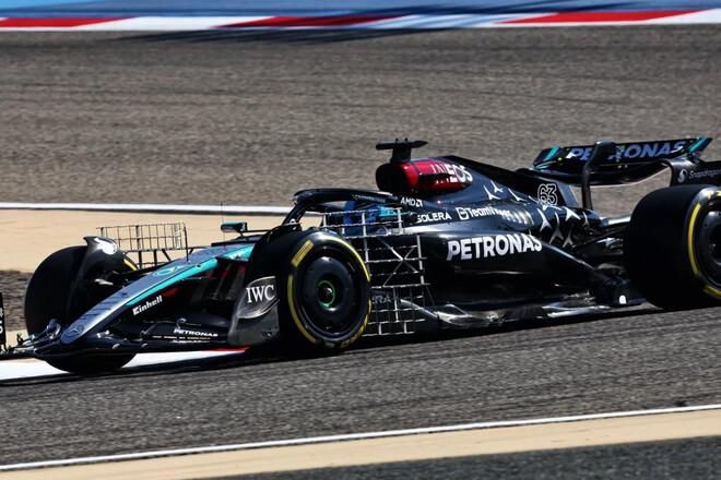 Година на день – і досить з вас! Sky Sports "порадував" фанатів Формули-1 розкладом трансляцій