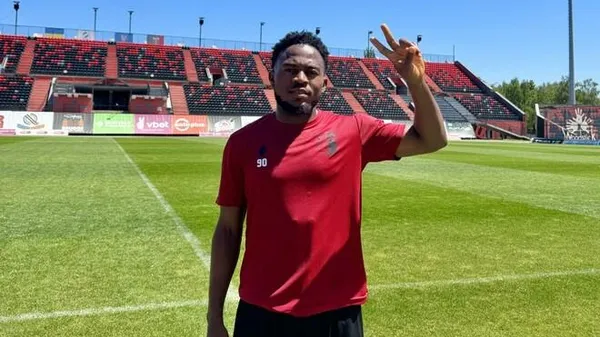 Короткий роман з гірким присмаком: Верес попрощався з легіонером, якого майже не бачив на полі