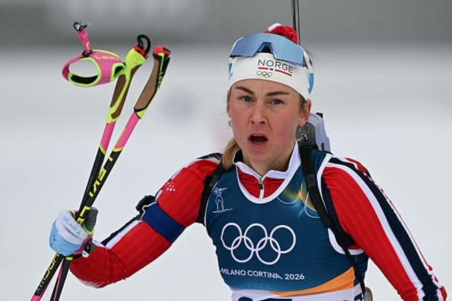 Тепло з біатлонної траси: норвезька зірка нагадала, що змагається і за український прапор