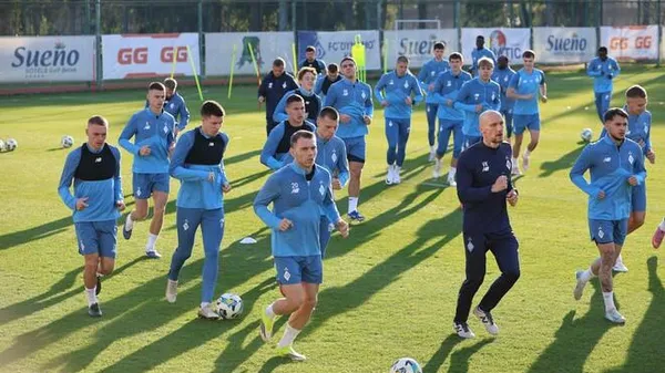 Динамо в Туреччині: вболівали за юнаків як ультрас, повернули трьох гравців і влаштували "зарубу" на тренуванні