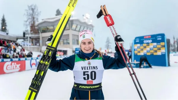 Медаль на друзки: Як шведська лижниця відсвяткувала олімпійське срібло так, що воно не витримало