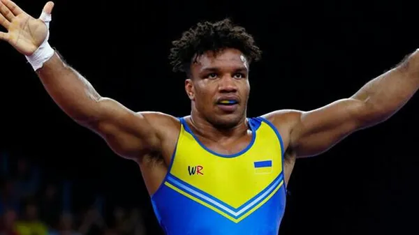 Шолом, що налякав МОК: Беленюк ставить діагноз олімпійському лицемірству