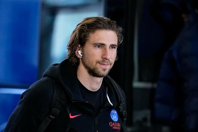 Луїс Енріке знайшов несподіване рішення: Забарний вийде в старті ПСЖ. Що, вибачте?