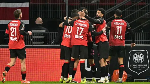 ПСЖ у паралельній реальності: Забарний допоміг "Ренну" знищити парижан, поки Сафонов рахував м'ячі