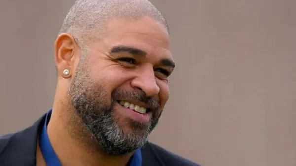 Імператор ображених: бразильська зірка заявив, що Золотий м'яч-2004 мав отримати він, а не Шевченко