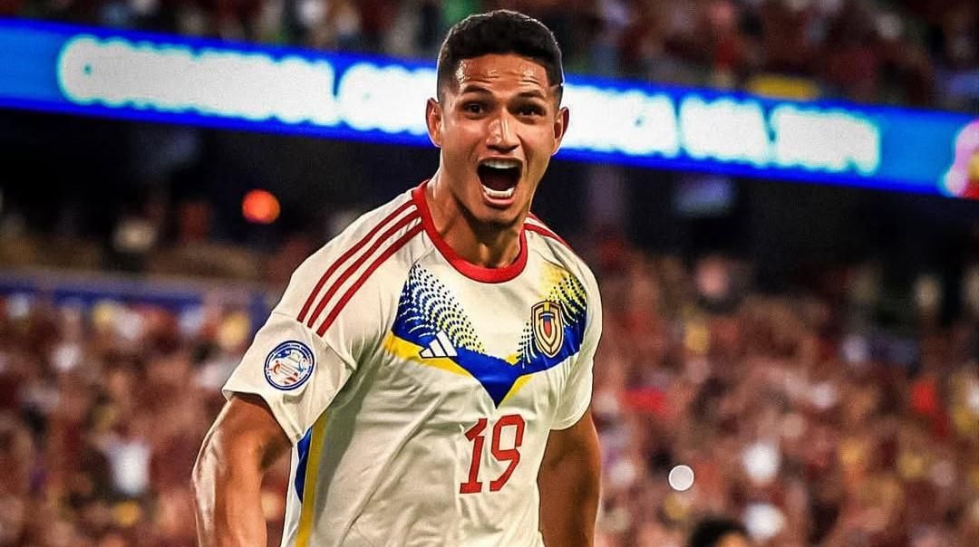 Європейський вояж завершено: Динамо відправило свого форварда-мандрівника підкорювати рідну Венесуелу