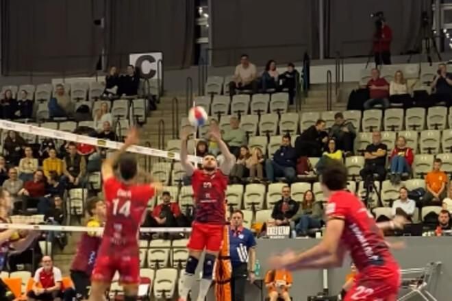 Леви з'їли суперника на сніданок: Євстратов допоміг перемогти, навіть не набираючи очок