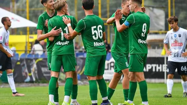 Тактичний маневр чи просто втома? Шахтар U-19 раптово відклав матч з Карпатами