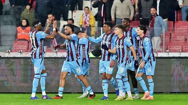 Українська стіна в Туреччині: Батагов цементує оборону, а "Трабзонспор" влаштовує розгром