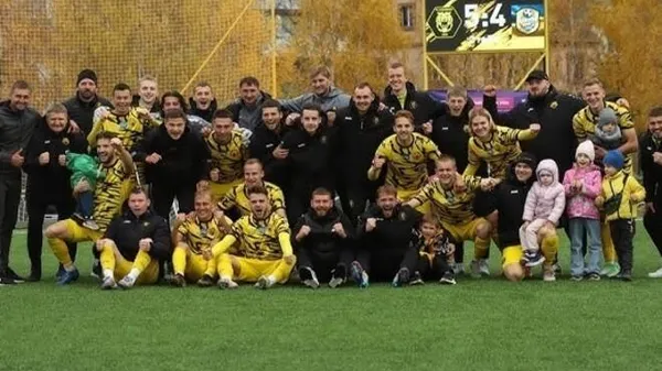 Незламні з Чернігова: як команда, що грала серед руїн, пише історію в Кубку України