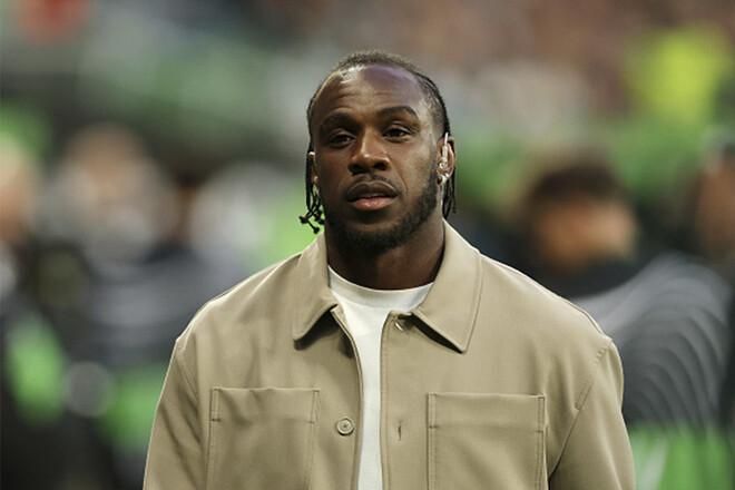 Забытый король Лондона: как лучший бомбардир Вест Хэма плакал в постели и уехал в Катар