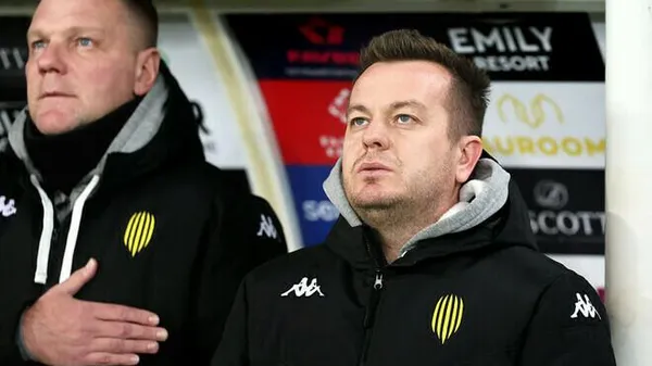 "Діти, які мають подавати м'ячі, грають в основі": тренер "Руху" знайшов крайніх у поразці