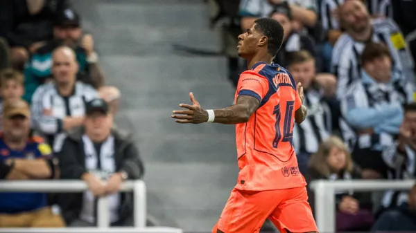 Лапорта живе у паралельному всесвіті? Президент Барси хоче залишити в клубі гравця, який за нього ніколи не грав