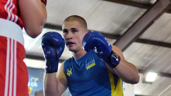 Ловчинський не любить довгих розмов: другий бій, другий нокаут у першому раунді