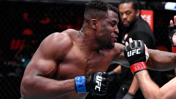 Награвся в боксерів? Нганну повертається в клітку з пафосною заявою про "хижака"