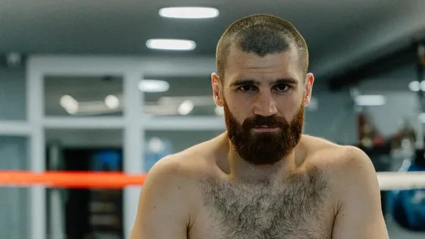 Шлях до титулу через "клієнта" чемпіона: Чухаджяну призначили дивний бій-елімінатор