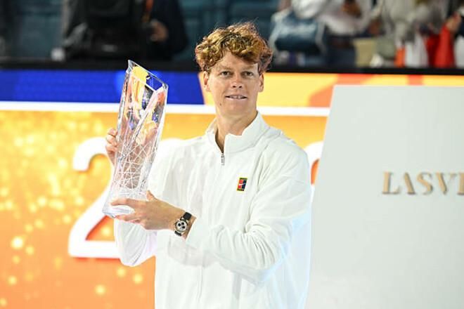 Джокович і Федерер, посуньтеся. Рудий італієць влаштував небачене домінування у світовому тенісі