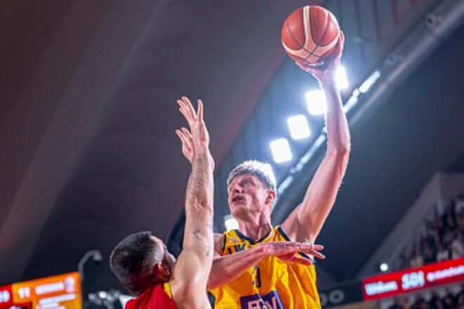 Драма після поразки: Пустовий пішов зі збірної, забувши попередити тренера