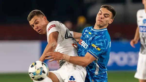 Сліпий VAR та фантомні фоли: Екс-арбітр ФІФА поставив діагноз суддівству в скандальному матчі Полісся – Динамо