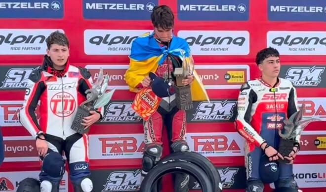 Старти – для слабаків? Українець Ковальов дебютував у чемпіонаті світу з перемоги, влаштувавши два трилери