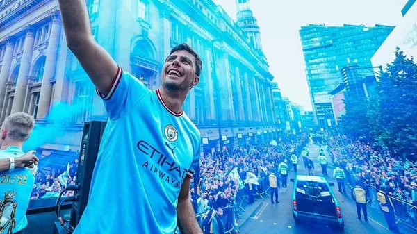 "Я тут подумаю, а ви почекайте": Родрі заінтригував майбутнім у "Ман Сіті" на тлі чуток про "Реал"