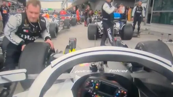 Повстання машин у Формулі-1: Болід Cadillac вирішив влаштував власне шоу після фінішу