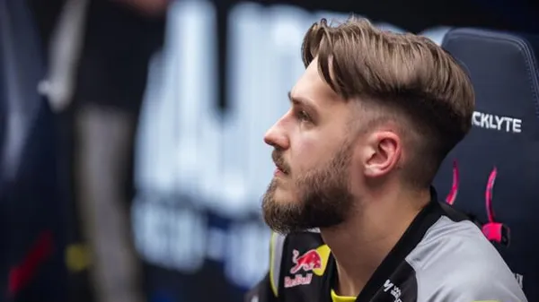 Відпочив і до бою: запасний NAVI несподівано рятуватиме Liquid у Португалії