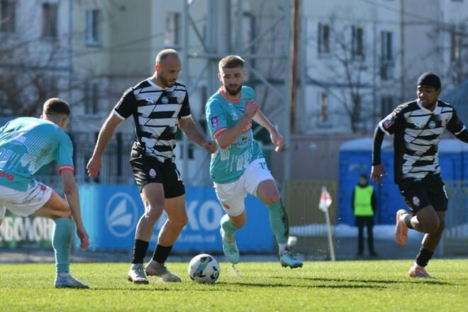 Гольовий пас від "Оболоні": як ідеальний газон допоміг "Зорі" розтрощити суперника