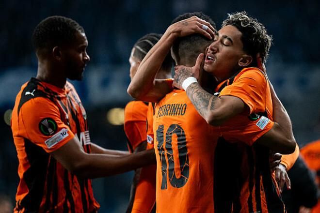 Ніжні фіалки з Алкмара: АЗ поскаржився на втому і попросив УЄФА перенести матч з Шахтарем